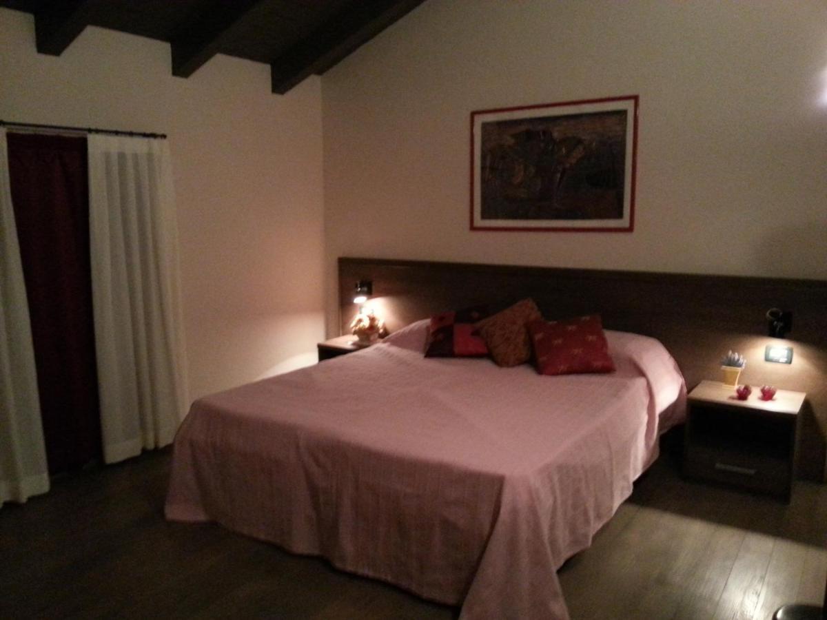 Hotel La Vecchia Reggio Reggio Emilia Oda fotoğraf