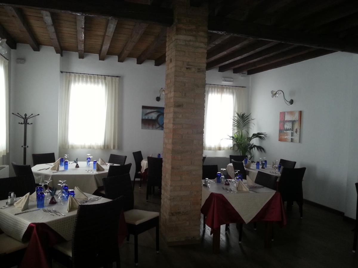 Hotel La Vecchia Reggio Reggio Emilia Dış mekan fotoğraf