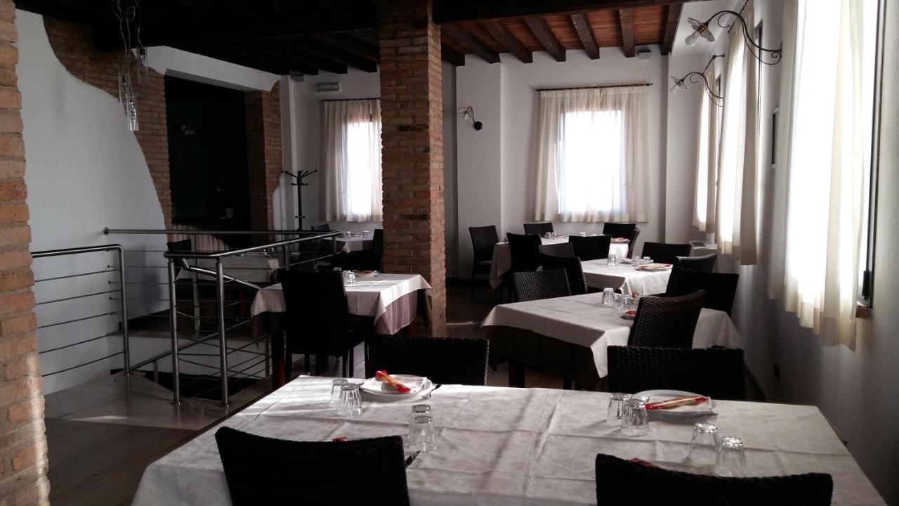 Hotel La Vecchia Reggio Reggio Emilia Dış mekan fotoğraf