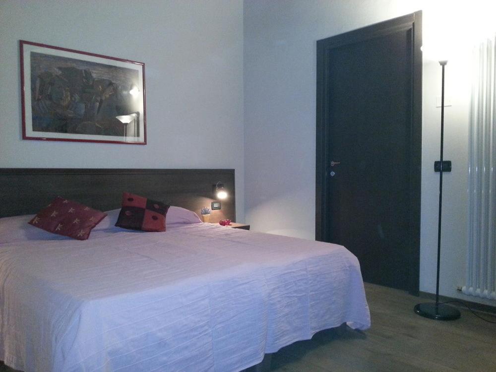 Hotel La Vecchia Reggio Reggio Emilia Dış mekan fotoğraf