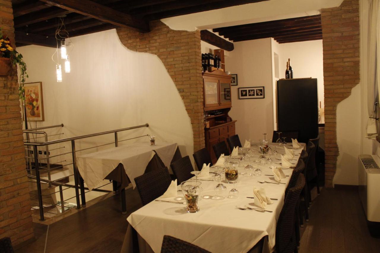 Hotel La Vecchia Reggio Reggio Emilia Dış mekan fotoğraf