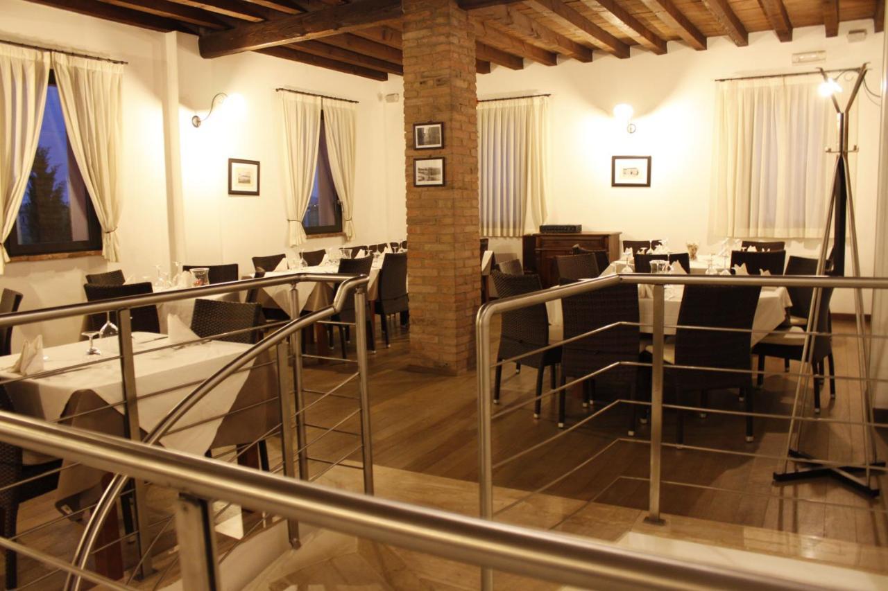 Hotel La Vecchia Reggio Reggio Emilia Dış mekan fotoğraf